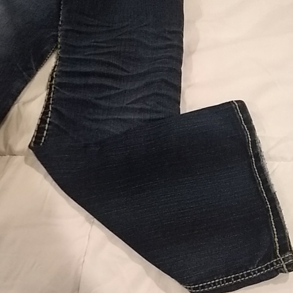 Silver Jeans - Picture 3 of 3